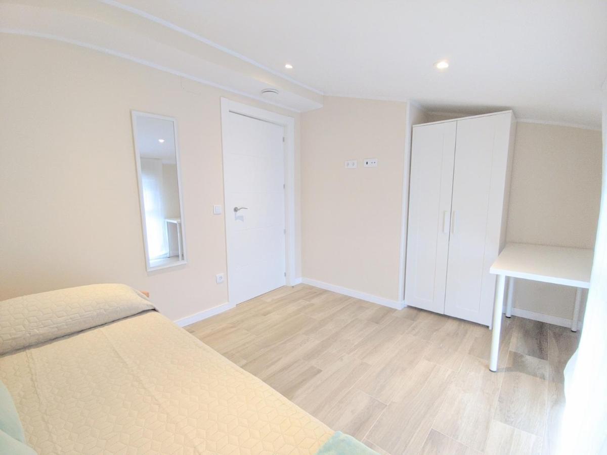 Apartamentos Baldenora ยาเนส ภายนอก รูปภาพ